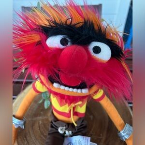 HTF Rare Muppets Walt Disney World Most Wanted Animal plush toy